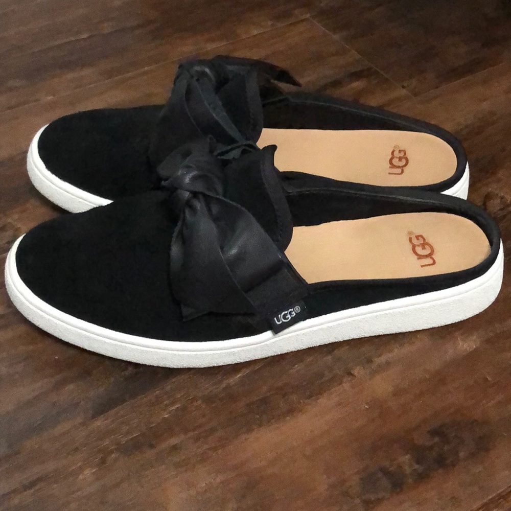 UGG Women IDA slide mules